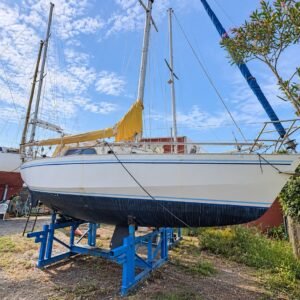 ⛵ VOILIER DÉRIVEUR LESTÉ À DÉRIVE RELEVABLE